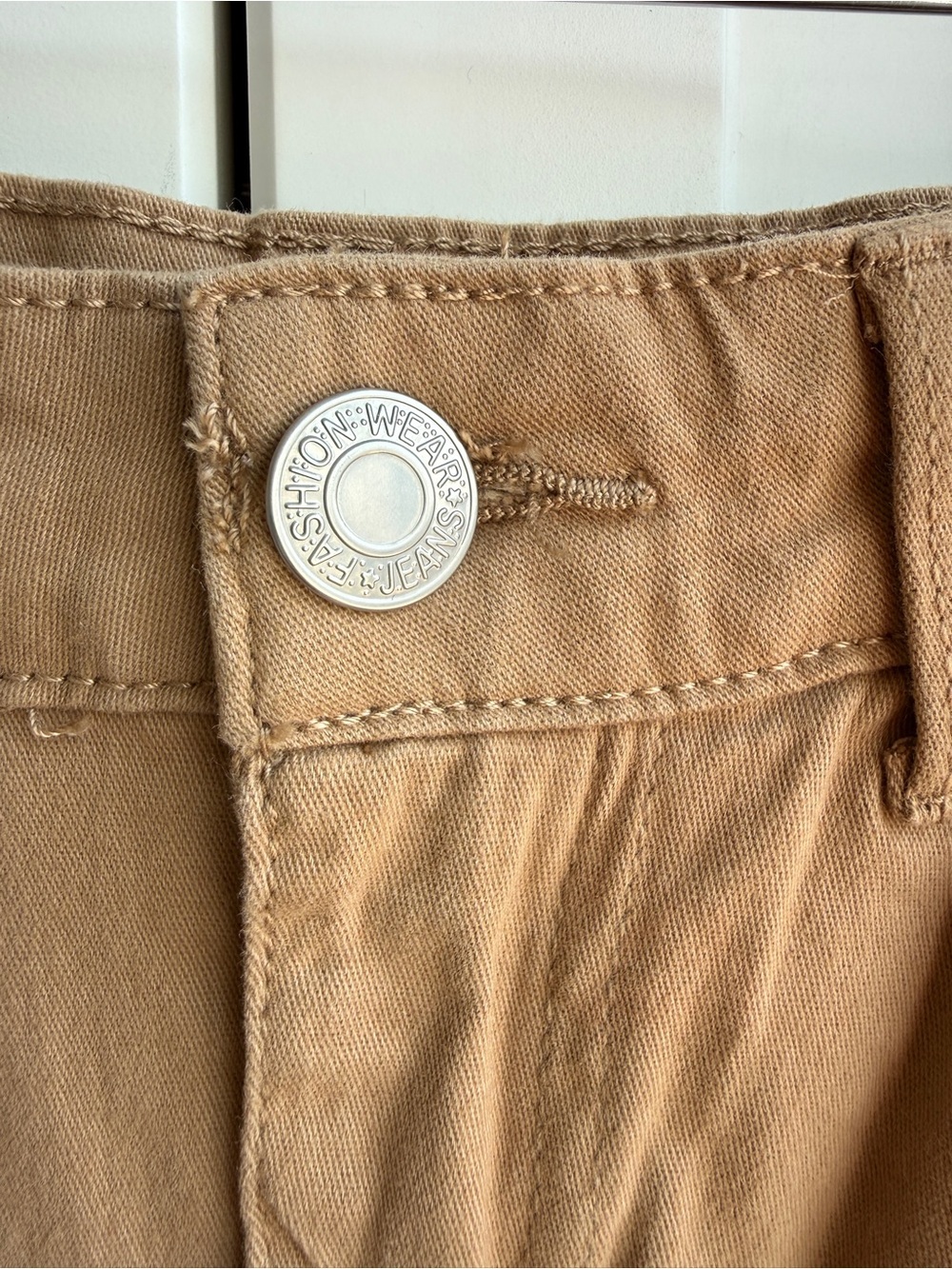 Be-Girl USA Tan Denim Midi Pencil Skirt Size XS - Picture 3 of 5
